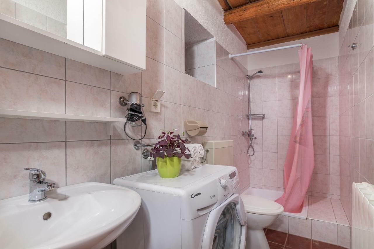 Apartmani Zikovic Poreč Zewnętrze zdjęcie
