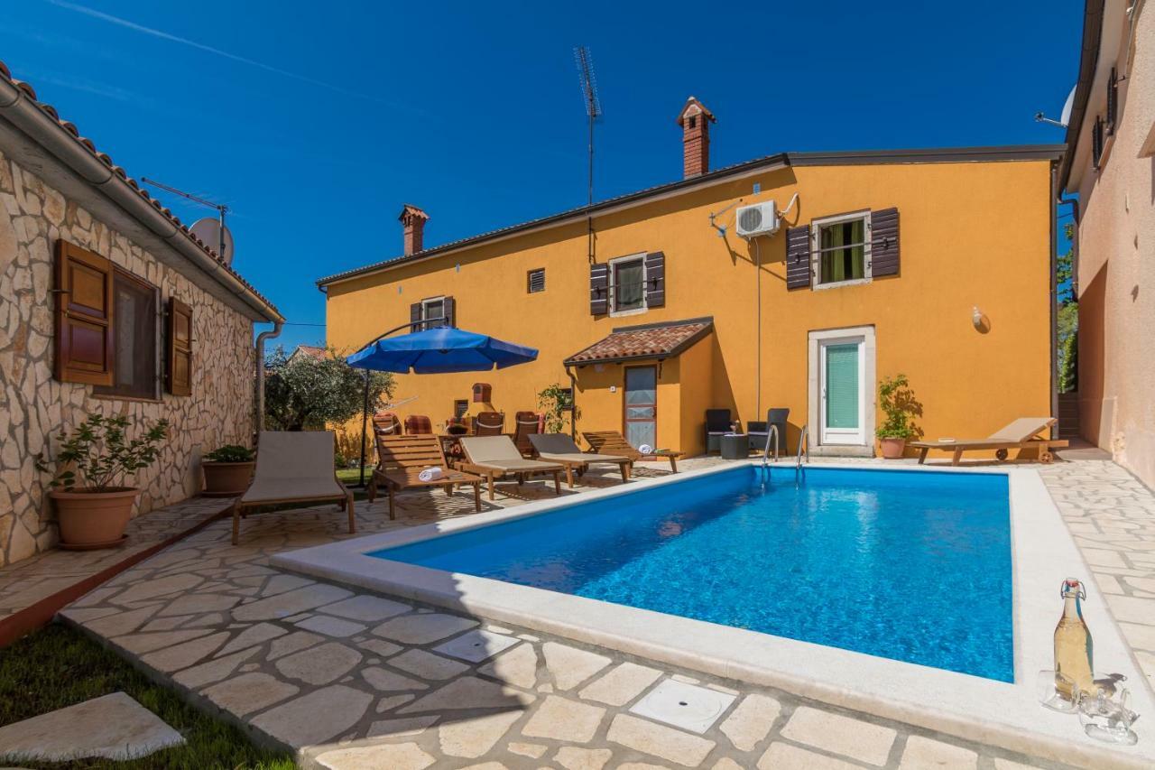 Apartmani Zikovic Poreč Zewnętrze zdjęcie