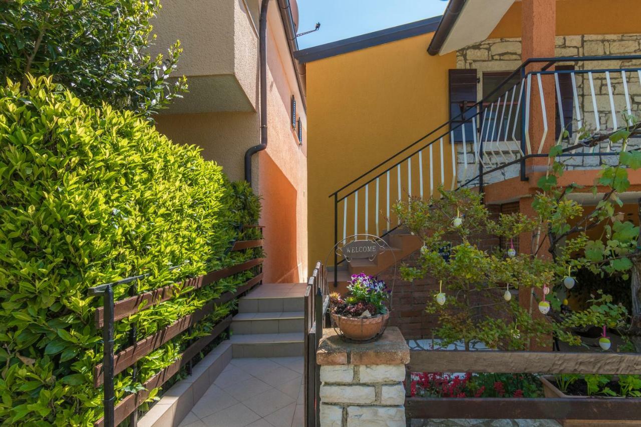 Apartmani Zikovic Poreč Zewnętrze zdjęcie